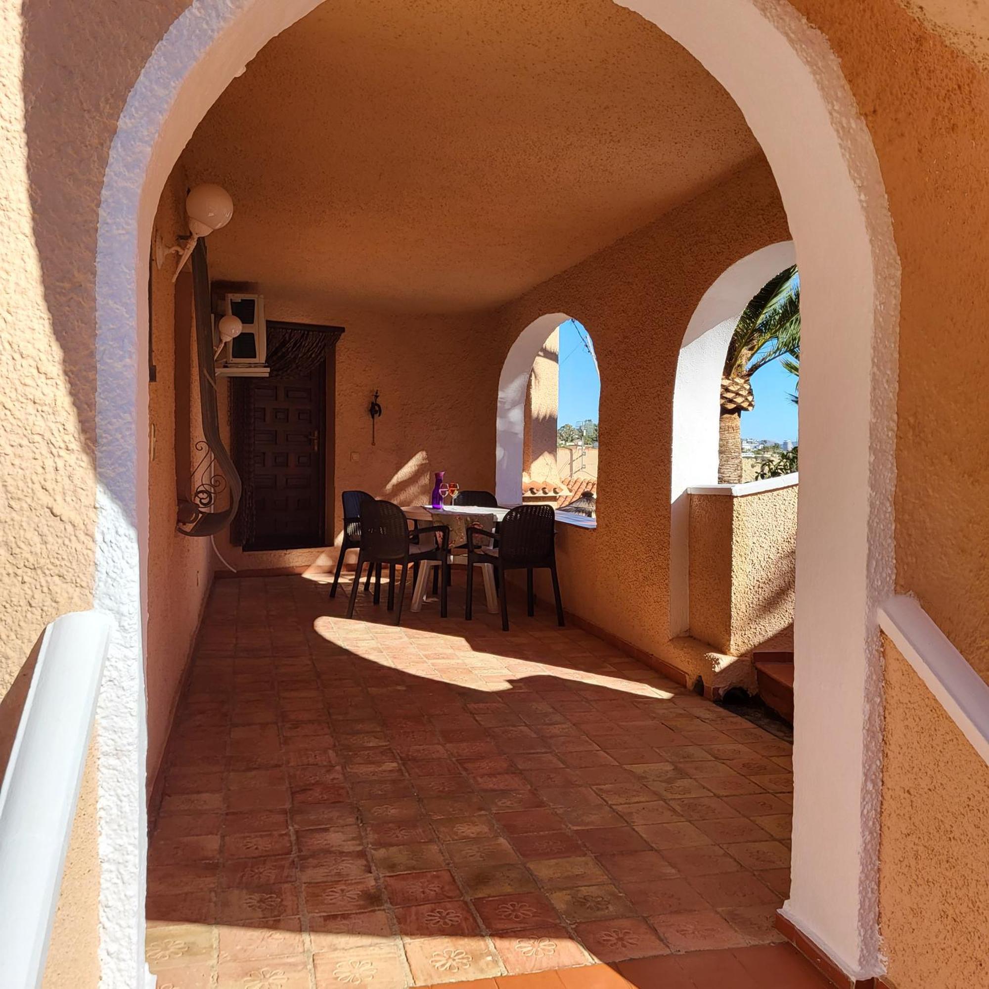 Casa Veintiuno En Calp Apartman Kültér fotó